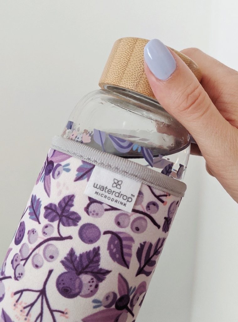 Waterdrop Microdrink Glass Water bottle in boost purple 
