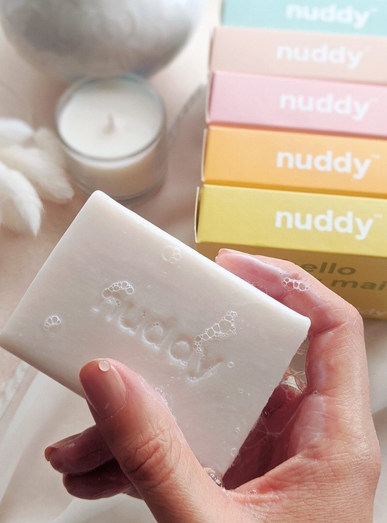 Nuddy soaps wet
